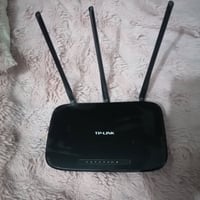 راوتر انترنت اللبيع 15 07844193378