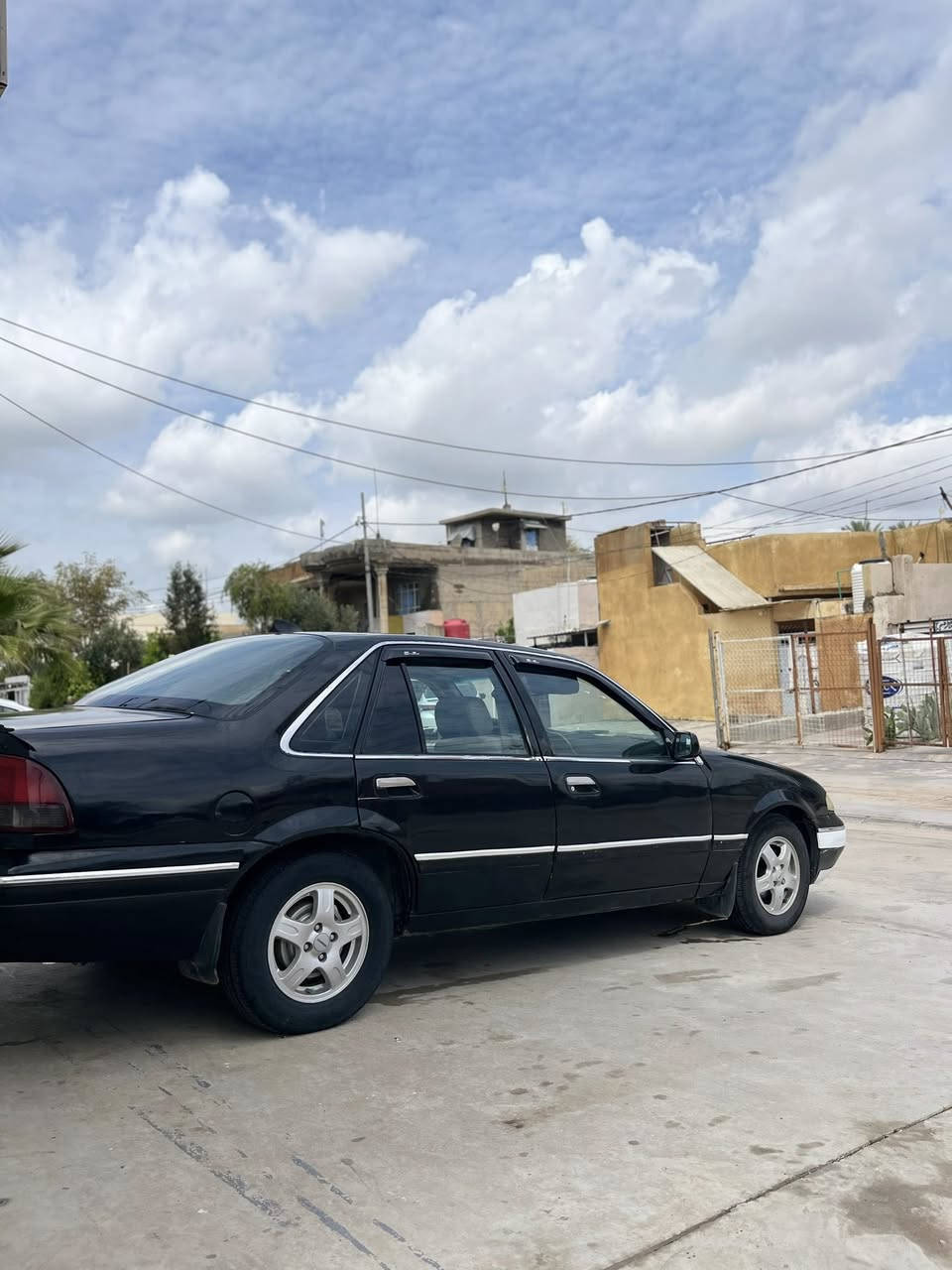 سلام عليكم
سياره دايو فراشه للبيع 
كير ومكينه شرط الفحص 
بدون خياسات صبغ عام 
مآبي اي عيب بس تبريته نقص غاز
ترايك وين متريد لاصرف لا تبخير 
سعره 42وبي مجال 
عنوان سياره ديالى خانقين 
رقم موبايل ***********
