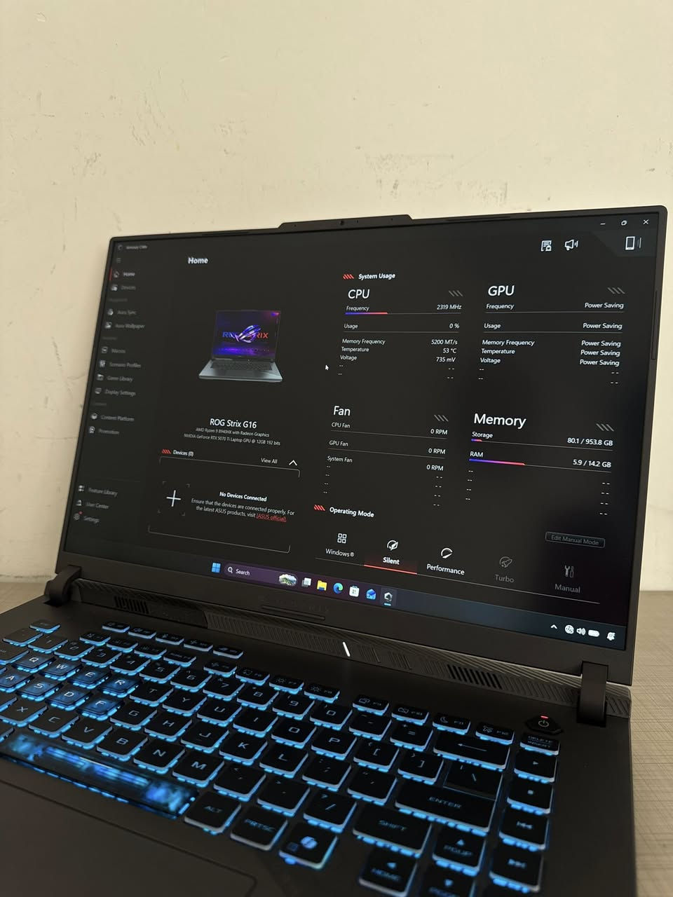 للبیع کل شیء واضح و مستعمل قلیل 

Asus Rog Strix G16
Cpu: Ryzen 9 - 8940HX (16 Core & 32 THREAD🔥)
GPU: RTX 5070 TI 12G (140WATT🥶)
Ram: 16 DDR5 5200MGHz
Hard: 1 Tera SSD NVME 
Display: 16.1” 2K LCD 165hz 
Battery 🔋: 93%
سعر راسلنی خاص 
توصیل موجود


**إذا كنت صاحب هذا الإعلان وتريد حذفه لأي سبب، رجاءا أرسل رسالة إلى الدعم الفني**