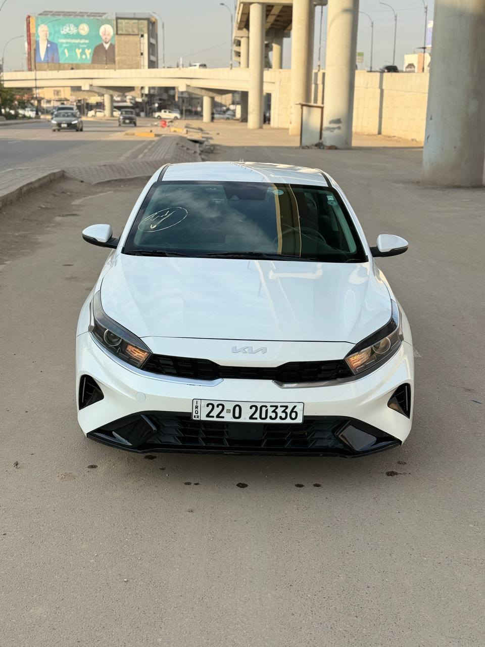 السلام عليكم.
للبيع. كيا فورتي 2023
وارد.. حادث بسيط جوملغ تبديل وصبغ ربع البنيد بدون دواخل صور الحادث داخل المنشور. 
ماشيه 35mi 
مرقم اربيل تحويل وكاله مباشر باسم المشتري 
محرك 2000دوش 
المواصفات 
1-ويل كب 
2-شاشه بلاد 
3-كامره خلفية دوارة 
4-رادار 
5-تحديد مسار 
6-مثبت سرعه 
7-وضعيات قياده 
8-توقف ذاتي 
9-تحكم ستيرن 
10-اشاير بلمري 
سياره جديده جداً. جاهزه من كل النواحي. 
السعر 158وبيها مجال 
مكاني بابل حله قرب مستشفى لامام الصادق ع(التركي) 
لاستفسار ***********
اخوان ممتواجد صبح ورا 2الضهر موجود لئنو موضف وما اكدر اطلع اثناء دوام
