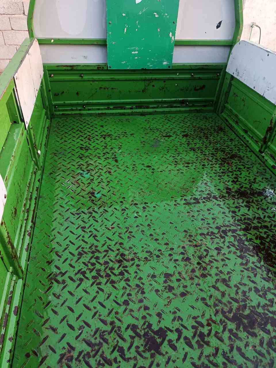 سلام عليكم ستوته للبيع موديل 22 نظيفه محرك مامفتوح فقط فيلسه
اوراق بأسمي اصولي السعر 1900 وبيها مجال قليل حك الجيه 
للتواصل ***********
