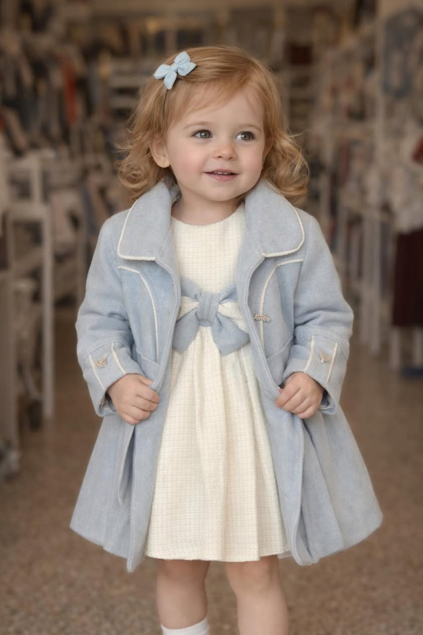 تخفيضات🩸🩸 تخفيضات🤩🤩
سعر الطقم فستان + معطف 25 الف
قياسات 2 سنه الى 6 سنه 
العنوان كراميش النجف الاشرف ساحة الصدرين
 مجاور ارتم للهدايه وازياء كشخه
***********
يوجد خدمة توصيل جميع  محافظات #العراق
