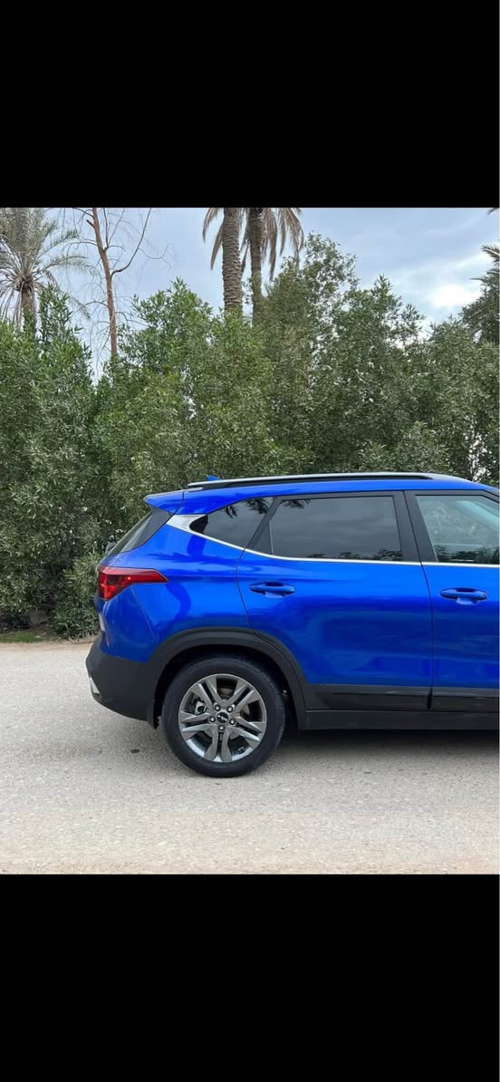 سليتوس 2023 فول مواصفات رقم بغداد
حادثها قطعة وحدة چاملغ امامي عكس السايق فقط
مواصفات السيارة
فتحة سقف ( سلايت )
فور ويل 
بصمة دخول وبصمة ابواب وتشغيل عن بعد 
كشنات جلد وكشنات تدفئة وستيرن تدفئة 
فول تحكم ستيرن ورادارات جانبية وامامية وخلفية
رادارات تحديد مسار ورادارات نقطة عمياء
نظام قيادة ذاتية
قطعتين تبريد 
شاشة تدعم نظام كار بلي
3 انظمة قيادة نورمل وسمارت وسبورت
شاشة تحكم نظام تكييف ( بيانو ) 
نظام اطفاء ذاتي
محرك 2000 دوش
ويل كب 17 
لد نهاري وخلفي
السيارة ماشية 22 الف
*********** Colombo, Sri Lanka
