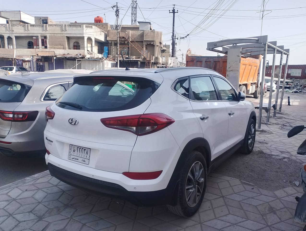 للبيع
توسان 2018
خليجي ماشيه 105الف
بيه ضيغ بنيد وجماملغ
السعر 160ورقه
***********
واتساب
***********
