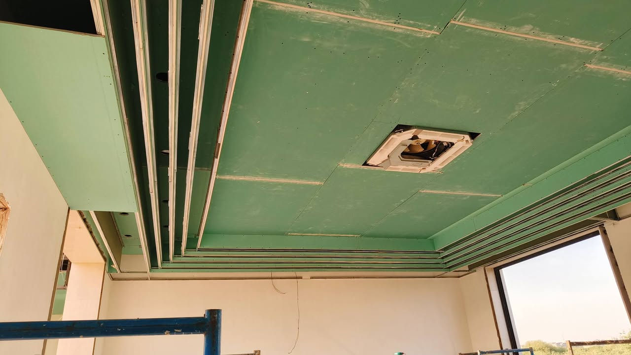 لمسة فن  /  كانت هنا  الابداع يعطي اللمسة الاخيرة 
 واتس اب *********** 
رضاكم غاييتنا
