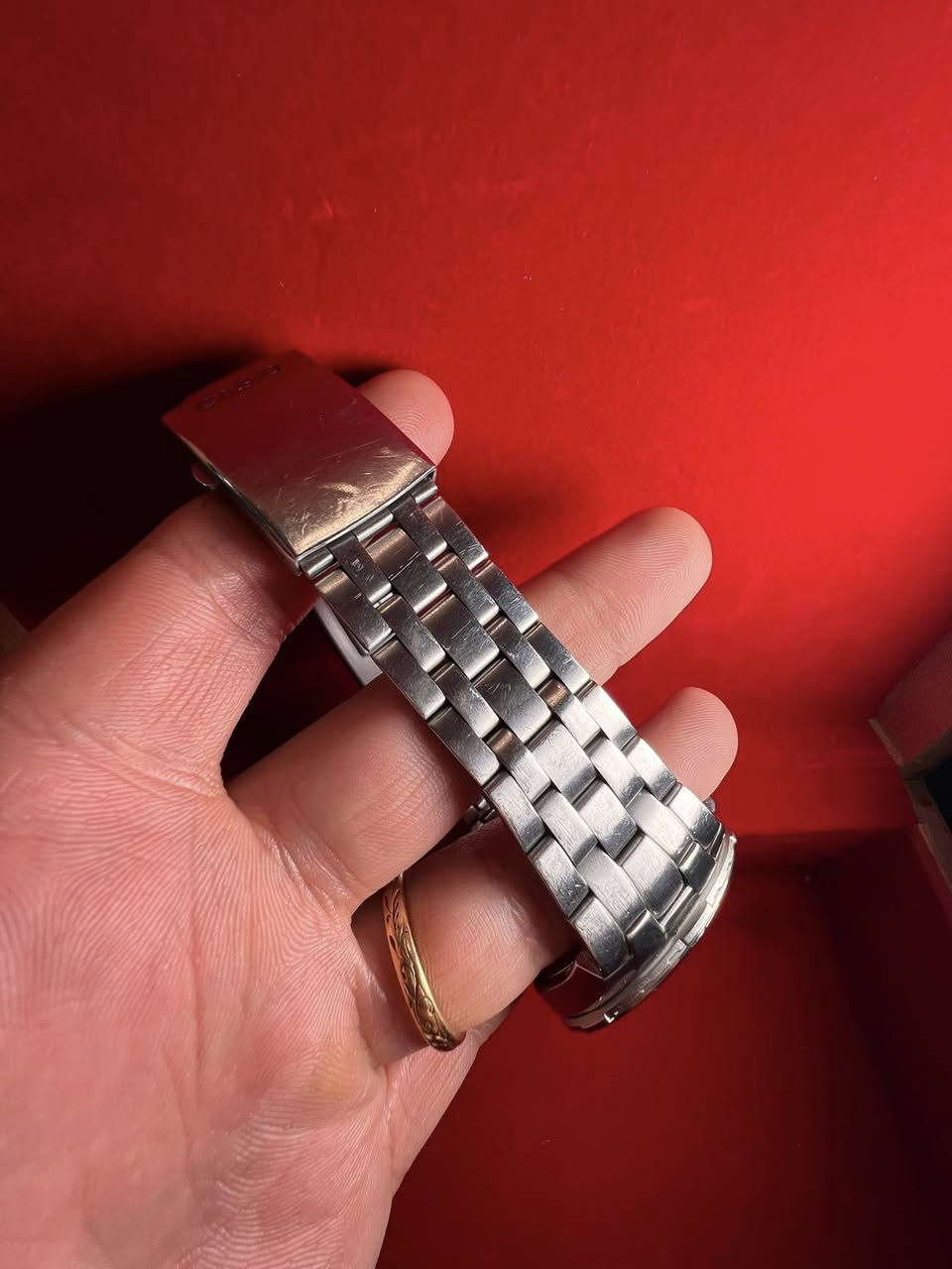 Casio 5071 
ياباني اصلي 100% 
سناتر شغالة (تاريخ-يوم-ساعة)
قطر الساعة 45 
مقاومة للماء لعمق 100 متر
رنگ دوار 
سير كامل 
مستخدم نظافة تامة 
سعر جدا مناسب  
متوفر توصيل لجميع محافظات العراق


**إذا كنت صاحب هذا الإعلان وتريد حذفه لأي سبب، رجاءا أرسل رسالة إلى الدعم الفني**