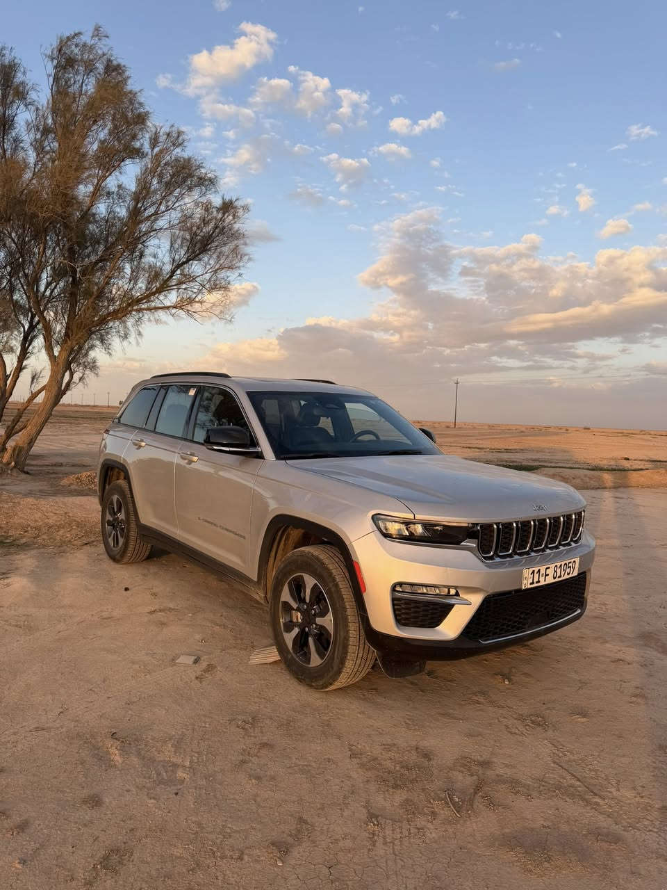 السلام عليكم
جيب گراند شيروكي 2024 4xe وارد امريكي ثلاث انظمة 
ماشيه 44الف mi تقريبا وقابل للزياده 

حجم المكينة:2000 تيربو+هايبرد+بلگ ان

الضرر: مثل ما موضح بالصور حادث بسيط +الباب خلفي تصليح وصبغ بحدود 20سم مربع وكلير 

حالة الايرباك:سليم مطاك ولاايرباك

المواصفات:

١.شاشة

٢.بصمة

٣.تشغيل عن بعد

٤.سستم صوت Alpine +دمام خلفي 

٥.كشنات جلد

٦.كشن سائق ميمري

٧.كشنات كهرباء

٨.صندوق كهرباء

٩.حساسات خلفية

١٠.اشاير بالمري

١١.رادار امامي

١٢.رادارات ٣٦٠

١٣.ثلاث وضعيات قيادة

١٤.بانوراما فتحتين

١٥.گير ماوس

١٦.نظام منحدرات

١٧.هيترات بالكشنات

١٨.ويل كب كروم

١٩.لايتات لد +بگلايت لد

٢٠.بصمة ابواب

جاهزة مرقم بغداد 

السعر 31.800$

***********
