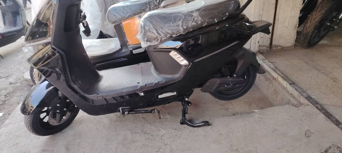 بعدو زيرو  موجود بل دواسة 
السعر 50 و500 وبي مجال 
***********
***********
