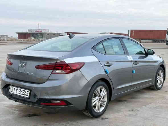 السلام عليكم 
للبيع هونداي النترا 
موديل 2019
وارد امريكي 
حادث بنيد فقط
مكينه 2000دوش 
رقم سليمانيه جديد بأسمي 
كير مكينه حديد تبريد كفاله 
المواصفات 
#تحكمات #استيرن 
#شاشه #كامره #دواره 
#ثلاثه #وضعيه #انضمه #قياده 
#مثبت #سرعه
#مكاني #واسط #صويره 
الاستفسار اكثر الاتصال على الارقام التالية 
***********
*********** الطائف
