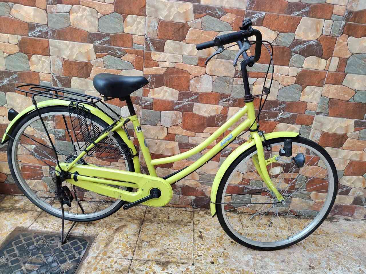 السلام عليكم تم وصول وجبة جديد من باسكلات بناتي حجم 26 ياباني باله كله كامل ربع ما صرف عليه متوفر جمله ومفرد الأسعار من 115الى 125العنون بغداد حي جميلة يوجد توصيل ***********حسين الملك
