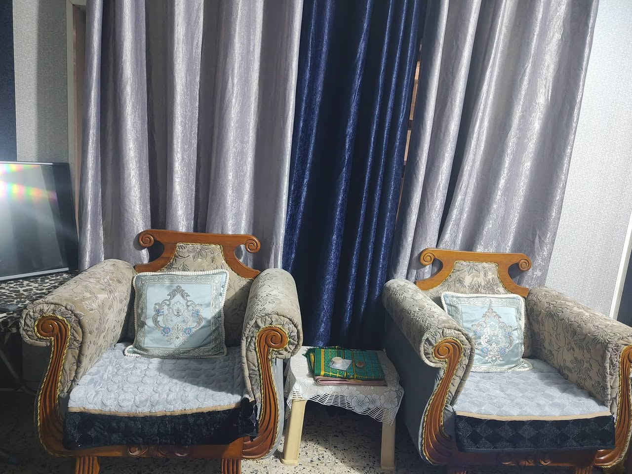 بحالة جيدة جدا وتسكام السعر ٤٠٠


**إذا كنت صاحب هذا الإعلان وتريد حذفه لأي سبب، رجاءا أرسل رسالة إلى الدعم الفني**