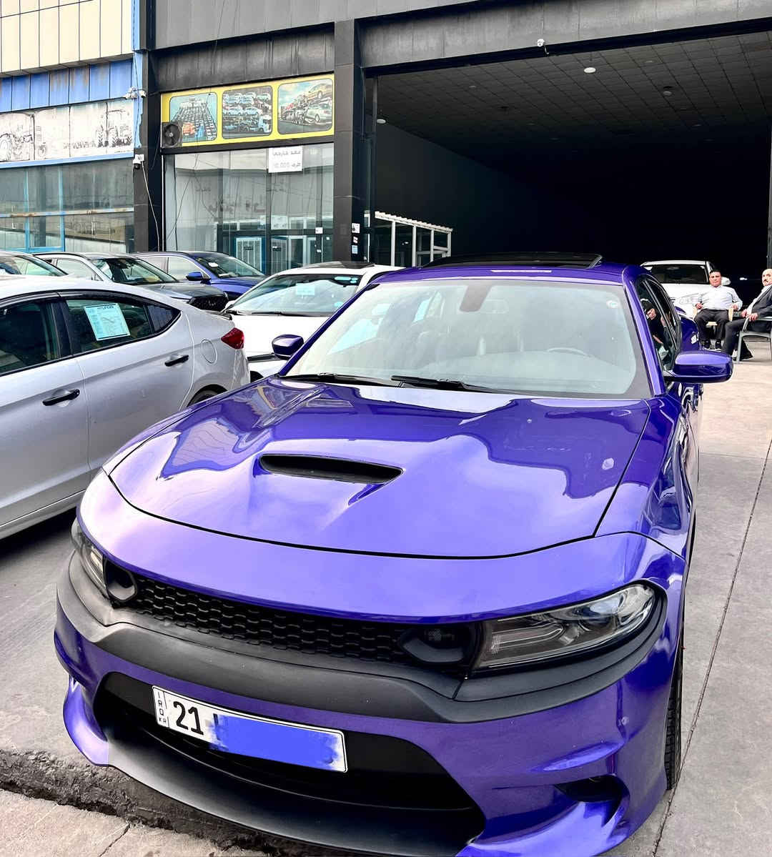 جارجر بنفسجي💜  GT 2019   
سعر مناسب 🔥 214$ ومجال بسيط 
ماشية 104اmiفقط  
 فول مواصفات 
رقم شمالي /سليمانيه / فحص وهزه ورقم كله جديد شرط تحويل او وكاله 

سياره خليجي صفر / بل عراق صار بيها طخه بل جاملغ وبنيد 
يعني قطعتين صبغ بي داخل شوي 

صدر كله جديد 
تايرات جديد 
سيرفس كامل عليها /دهن محرك ودهن كير ودسكات وفلنجات كله جديد 

مكان السياره / اربيل /

للاستفسار /*********** واتساب هم بي
