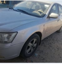 سوناتا ٢٠٠٩ • ماشي ٢٩٥ الف • بدل كرنفال/سيدونا