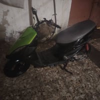 ماكس عدلة • مكاني • الزبير