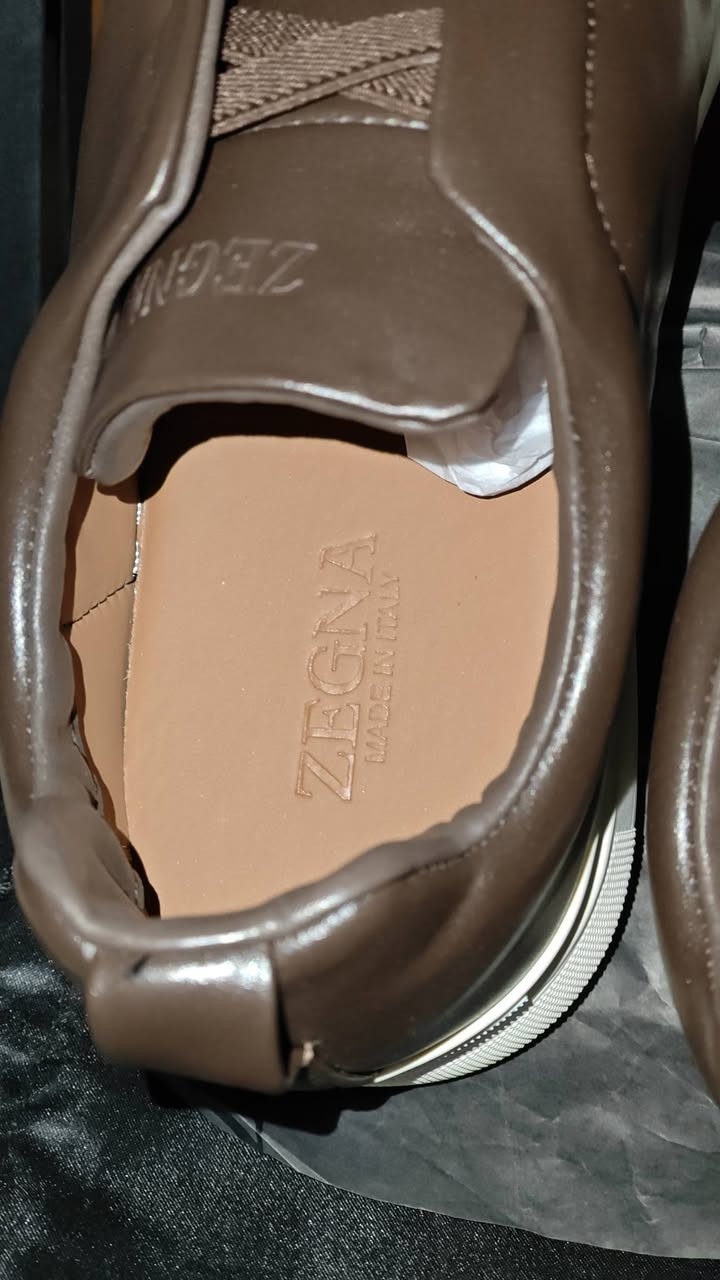 جلد طبيعي اصلي صناعة ايطالية القياس 45 خلي سعرك وملبوس العافية عليك


**إذا كنت صاحب هذا الإعلان وتريد حذفه لأي سبب، رجاءا أرسل رسالة إلى الدعم الفني**