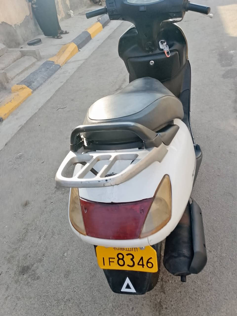 السلام عليكم سبيي ياباني مفتوحه ريمر سلف وهندر كل شغاله مكاني وسط قضاء الموفقيه سعر خاص وهذ رقمي ***********
