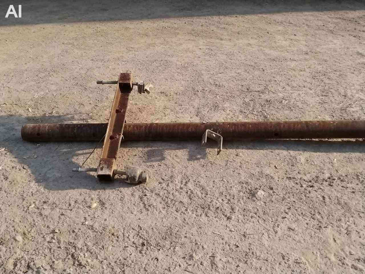 عمود كهرباء حديد ثقيل الطول ٨متر السعر ١٧٥وبي مجال العنوان بغداد الشعلة الرقم *********** يوجد فقط واتساب فقط واتساب

