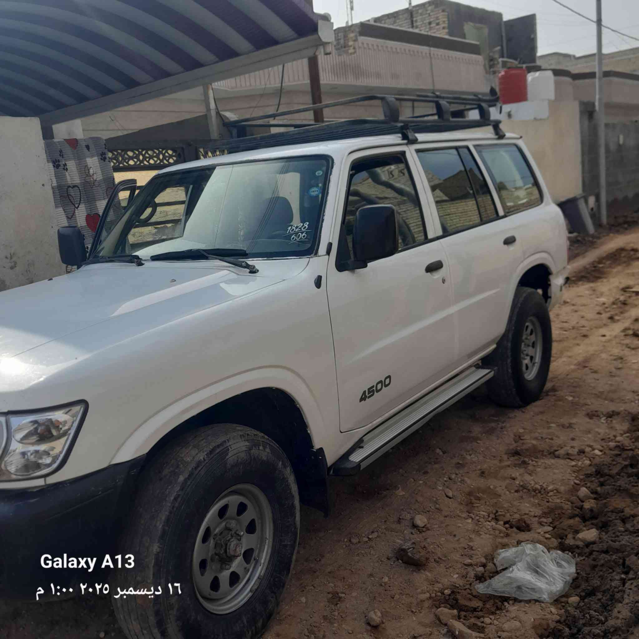 للبيع نيسان بترول 2001
السعر 110 وبيها مجال

***********
