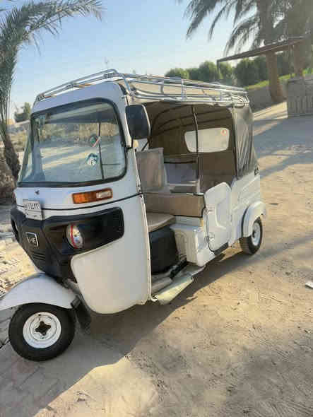 سلام عليكم تكتك للبيع موديل 21 شهر 11مكفوله سعر 6200 خاص مقلق للاستفسار الاتصال ***********
