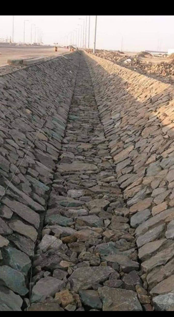 السلام عليكم خلفة بناء الحجر الاستفسار والتفاصيل اتصال
أو تفضل على الخاص ***********
