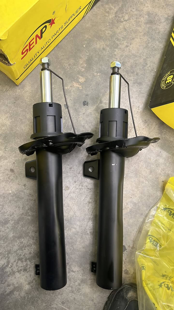 اي استقسار ***********
لبيع  جميع قطع غيار سيارا المانيه 

‎اطلس - تيكوان- طاوس - جيتا - باسات - كولف 

‎توصيل جميع محافظات العراق
