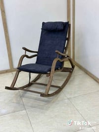 كرسي هزاز • انتيك • النجف