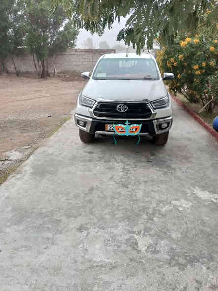 السلام عليكم بيك اب هايلوكس 24سياره كفاله عامه رقم اربيل ماشيه 35الف  ضمان شركه  استبدال دهن مجاني سياره جديده جدأ ترهم بيع او مراوس حسب القناعه السعر 315وبيهه مجال عنوان واسط النعمانيه 

للاستفسار ***********
