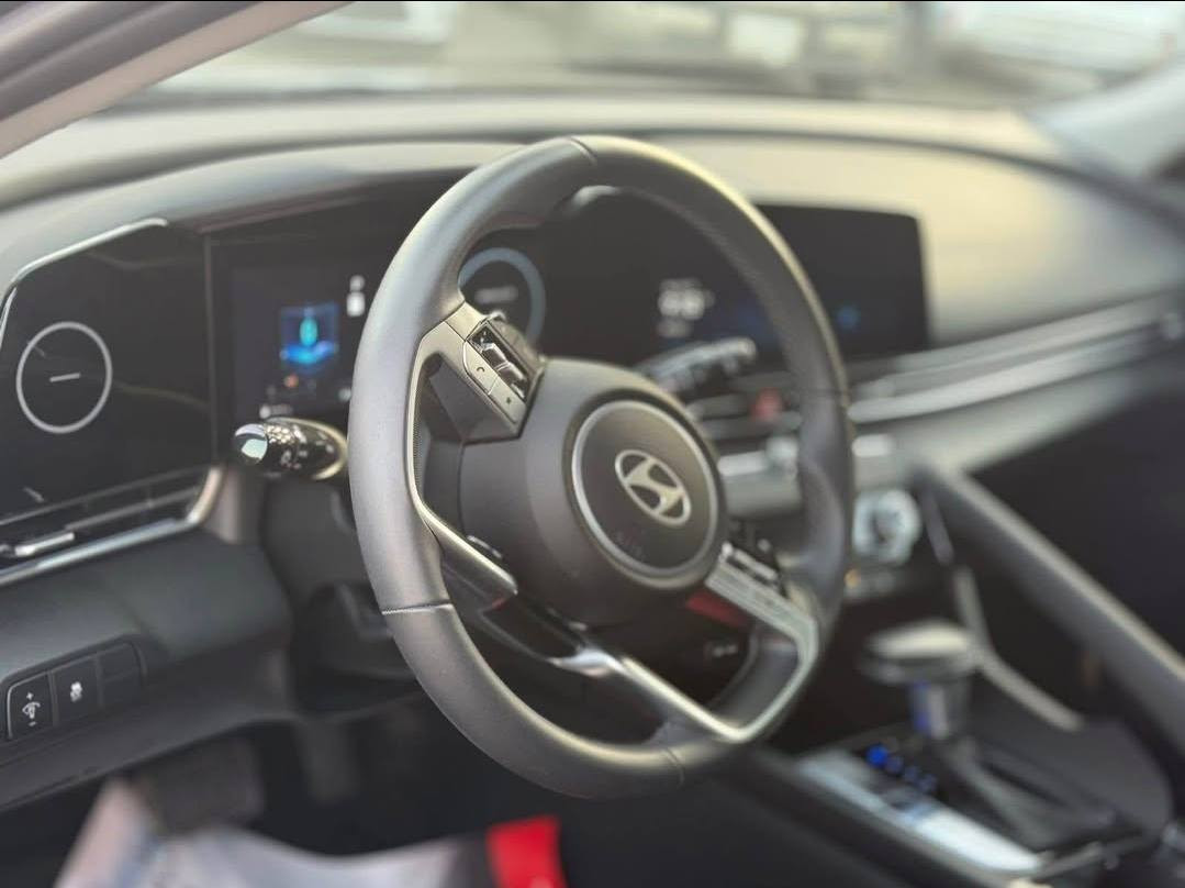 السلام عليكم هونداي النترا

 2025 SEL SPORT 
وارد امریکی  صفر کیلو متر
لون. اسود للبيع فقط. صور.
سعر بلاش/ 119ورقە مجال
۰۷۷۰۱۳٤۳٤٥٦
۰۷٥۰۱٥۱٦۳۱۷
اربیل معرض نجوم البصرە.
 الحادث/ ثلاث قطعە بدون دواخل .
رقم شاصی
 KMHLM4DG2SU058599
 المحرك:- 2000دوش  
4 سلندر
  ( ١ مایل یعنی صفر کیلومتر )  واحید میل عداد المشي فقط.
• الموديل2025  SEL SPORT
• 
•
0 شاشة دجيتل متصلة بلكامل
• بصمة تشغيل
• بصمة أبواب
• سايد بريك بصمه
• بصمة صندوق
• تشغيل عن بعد
• رادار امامي رادار خلفي وجانبي
• مانع تصادم بريك ذكي
• مدخلين شحن واوكس
• تبريد بيانو منفصل
• دشبول لد بلادي الوان
• كاميرا خلفية دوارة
• كراسي تدفئة
• مانع تصادم
• حساسات اطارات
Cross مثبت سرعه 0
• اضوية اماميه LED
• نضام ترحيب عند الاقتراب
• مانع انزلاق
• تدفئة بالكشنات
• تدفئة ستيرن
• دخول ذكي
• نظام قيادة ذاتية
• انارة اضوية اوتوماتي

نظام GPS + خرائط
(eco, Nor, sport) أنظمة قيادة 30
• شاشة اعطال الكترونية
• زر عرض الكاميرا
• شحن واير ليس
۰۷٥۰۱٥۱٦۳۱۷
۰۷۷۰۱۳٤۳٤٥٦
معرض نجوم البصرە...... اربیل شارع 100م أربيل, العراق


**إذا كنت صاحب هذا الإعلان وتريد حذفه لأي سبب، رجاءا أرسل رسالة إلى الدعم الفني**