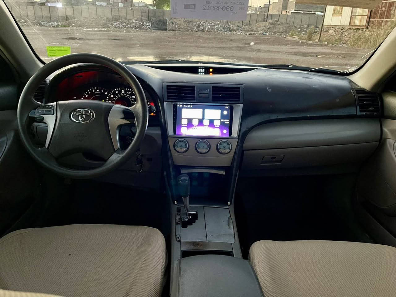 السلام عليكم كامري 2009 وارد امريكي حادثها جاملغ بدون اي دواخل وبيها صبغ حزام اثر جراد كير ومكينه لاصرف ولا بخار صدر تايرات تبريد كله جديد السياره جاهزه من كلشي مكانها بغداد السعر 72 وبيها مجال ***********
