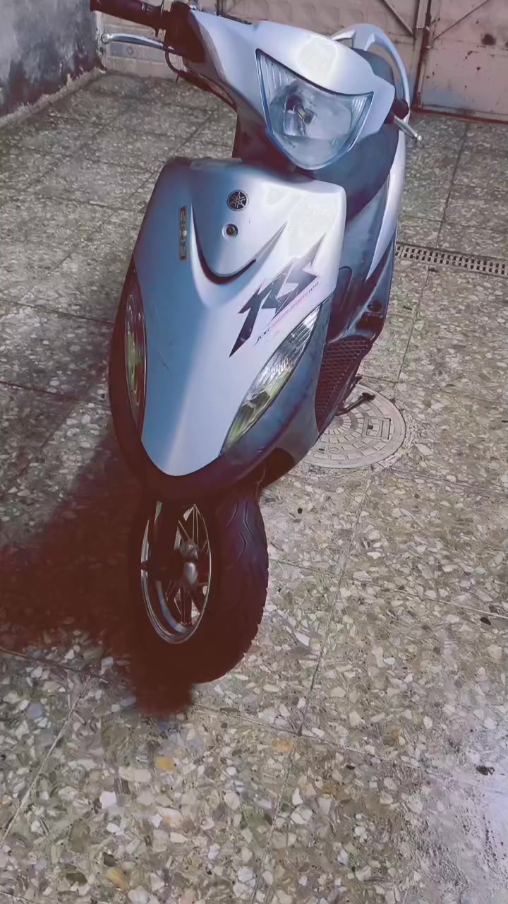 سلام عليكم
دراجه ماكس عدله دراجه ختم واحد ويه المكينن ومكينه مكفوله هيه وكفرات دراجه ناعمه مكاني بغداد بلديات رقمي ***********. بس سيمكرت متواجد السعر 800وبيه مجال
