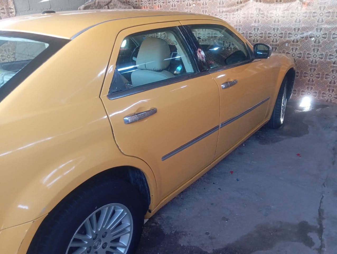 سلام عليكم اوبامه موديل 2010سياره جديده كير مكينه اكسن حداديه كلهه جاهزه السياره  كفاله من الضربه بيهه بابين اثر خياس مبدلهن اني مكلف بل نشر هذا رقم صاحبهه وخابرو  ***********
