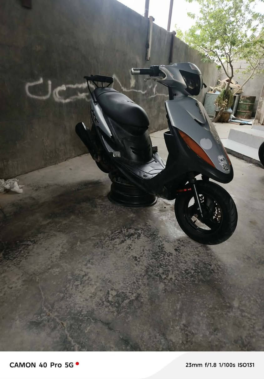 سلام عليكم 
من الرخص الدائم ماكس عدلة للبيع دراجة مكينة ناعمة شلعة معدل فول طيران دراجة خير من الله نكرة سلف من صبح صالنصة fm نضافة 90% 
السعر 400 بيهة مجال للطيبين المكان بابل 
رقم التلفون *********** 💚💚❤️❤️💚💚
