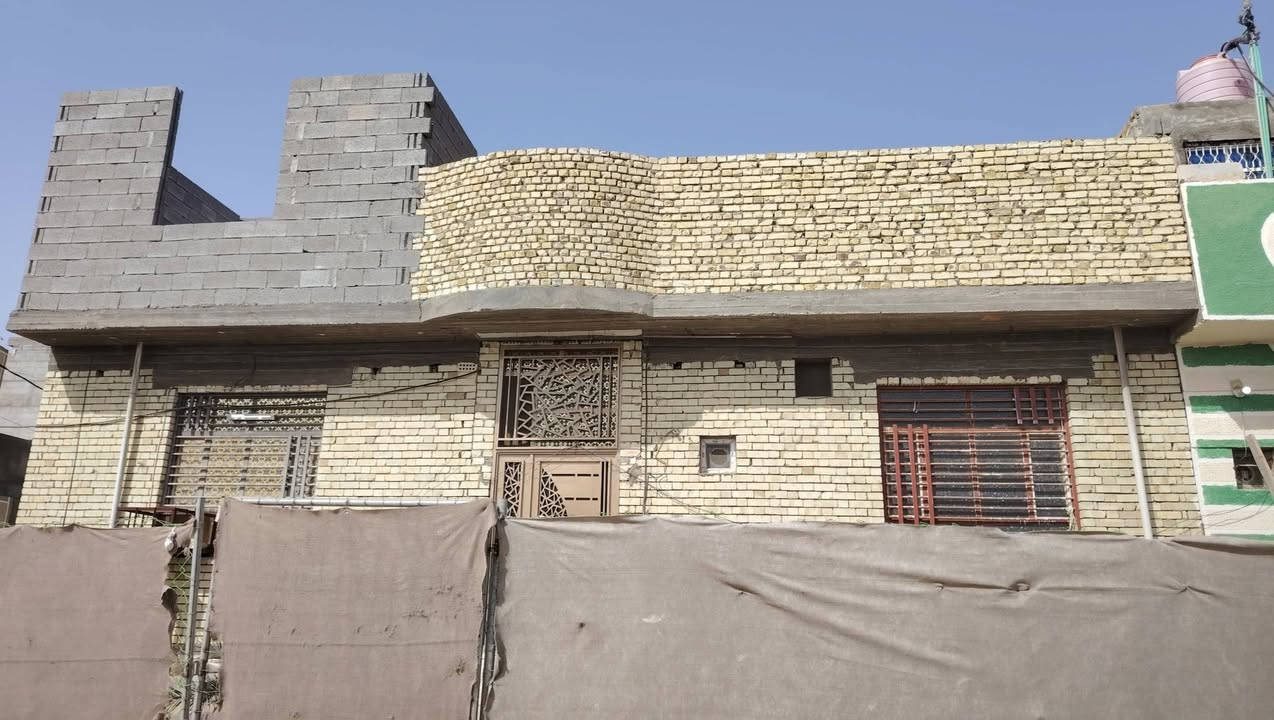 #السلام عليكم @إشارة @إشارة 
#نزل من السعر؟ مستعجل على البيع 
#الواجهة 7ونزال 14 البيت فارغ 
#دار للبيع خلف جامعه فريحة بحي تلعفر المساحة 100م #بناء طابوق طابقين اطابق الثاني ماكامل هيكل غرفتين واستقبال وصالة ومطبغ ومنور وصحيات ركن قريب على شارع الزوار شوارع عريضة خدمات ماء كهرباء مولدخط ذهبي مجاري يبعد عن الامام 40كيلو وعن الشارع خدمات 
محلات صيدلية عيادات 500تصعدالاملم  #السعر #60وبي مجال قليل اي استفسار اتصل على مراوس بلمدرسي قطعة بيت حسب القناعة ماانطي فرق 
#للرقم***********
