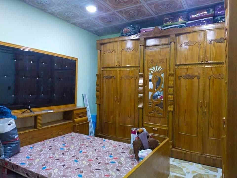 غرفة خشاب تسكام شبه الجديده
 طول 3 متر 
5ابواب مكونه من 4قطع 
السعر 800 الف مكان نجف


**إذا كنت صاحب هذا الإعلان وتريد حذفه لأي سبب، رجاءا أرسل رسالة إلى الدعم الفني**