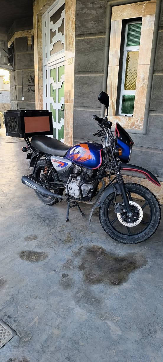 بوكسر موديل 22 كامل من كلشي بلادي مابي ولا نقص مرقم تحول باسمك تاخذ لوحتك صوت ناعم مامفتوح بلادي سعر 2250 بي مجال حك الجيه


**إذا كنت صاحب هذا الإعلان وتريد حذفه لأي سبب، رجاءا أرسل رسالة إلى الدعم الفني**