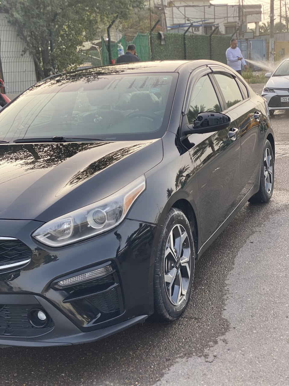 كيه فورتي للبيع
ماعدك كلمه لتواعد العالم ومره فدوه العينك

الموديل ؛2019

حادثها :ربع دعاميه بل باب صدر عكس السايق بيها شبر واحد بارد وبيها شكم رصعه مال حالوب بل قماره  

كير ate ومكينه خير من الله  

مواصفات عادية تحكم ستيرن جهتين كروز مثبت سرعه تحديد مسار حساس بريك شاشه كبيره تدعم الكار بلي كامره خلفيه سونار موجود لو تحب تصعد براحتك

المكينه 2000دوش

مكاني شعب احي اور

***********
