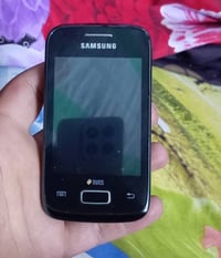جهاز سامسونج دوز قديم يعتبر انتيك بعده جديد نضافه١٠٠٪ كلشي بي شغال للب...