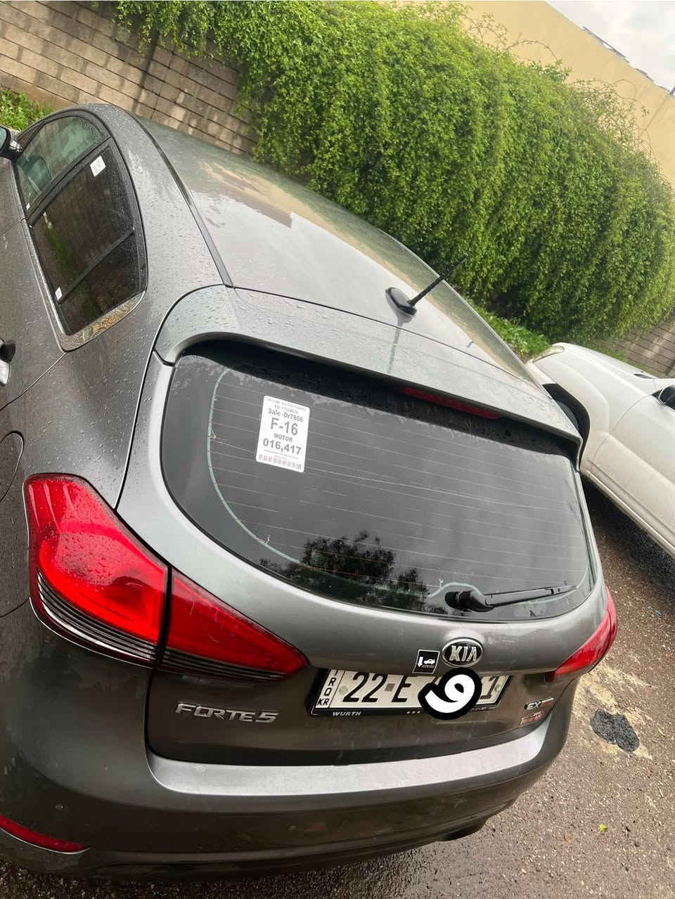 بيع او مراوس فورتي هاشباك 2016 

سياره ماشيه 56 ميل 
مواصفات معروفه نص فول 
السياره بدون ضرر فقط بوند بخ نفس كود كامل ويربكً ستبرن 
التفاصيل خاص اوً اتصل على رقم ‭0778 101 1851‬
