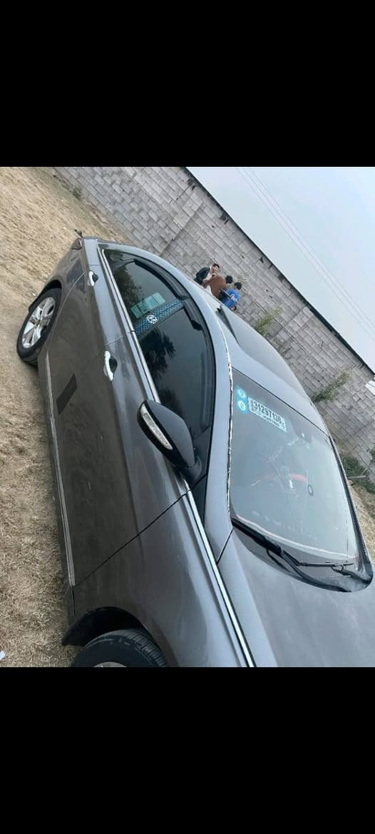 سياره لبيع موجود ديالى خان بني سعد اتصل على ***********
