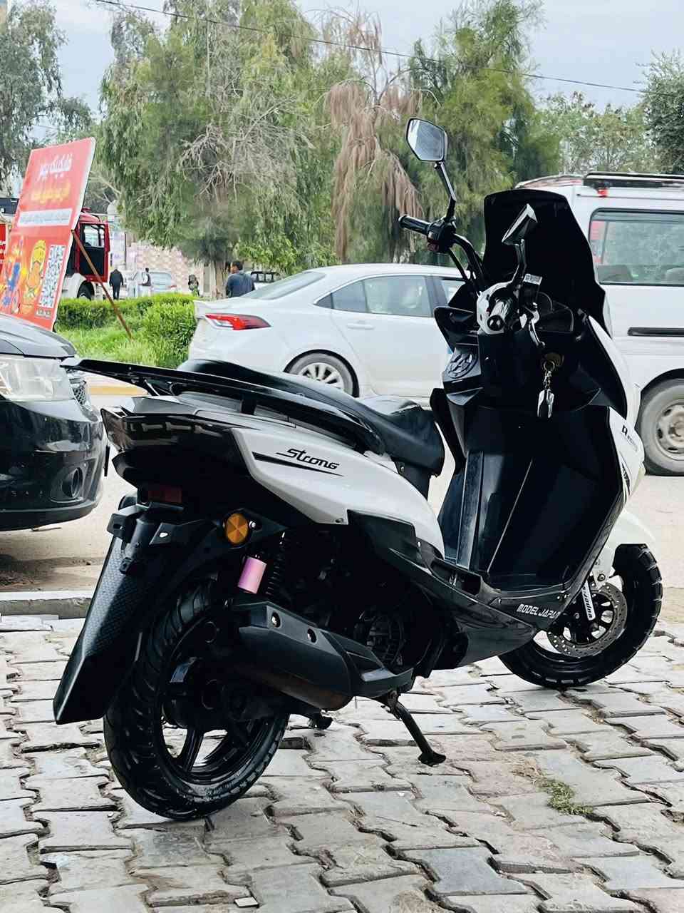 سترونك 2023 للبيع
سويج + بصمة تشغيل عن بعد وجهاز انذار سرقة
تايرات نضاف 100‎%‎
كهربائيات كاملة
شعلة ومعدل 
نضافة امامكم بالصور
هندر شغال
السعر 400 الف 
مكاني المقدادية شهربان
***********
