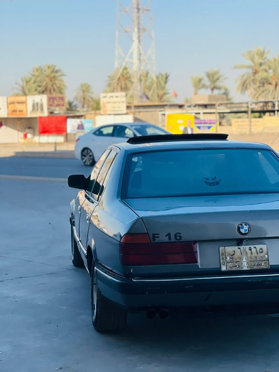 السلام عليكم
بي ام 1993 حجم 735
رقم بغداد بسمي 
محرك 6 سلندر  3.5  محركها كفاله من تنقيص والتبخير  

مواصفات 
فتحة سقف 
كشن جلد 
كشن كهربائي 
سقف كنتاره اسود 
برده خلفيه 
السياره جاهزه من  كلشي ما بيه نقص 
السعر 52 وبيه مجال بسيط 
مكاني بابل الهاشميه 
للاستفسار اتصل على هاذا الرقم 
***********
