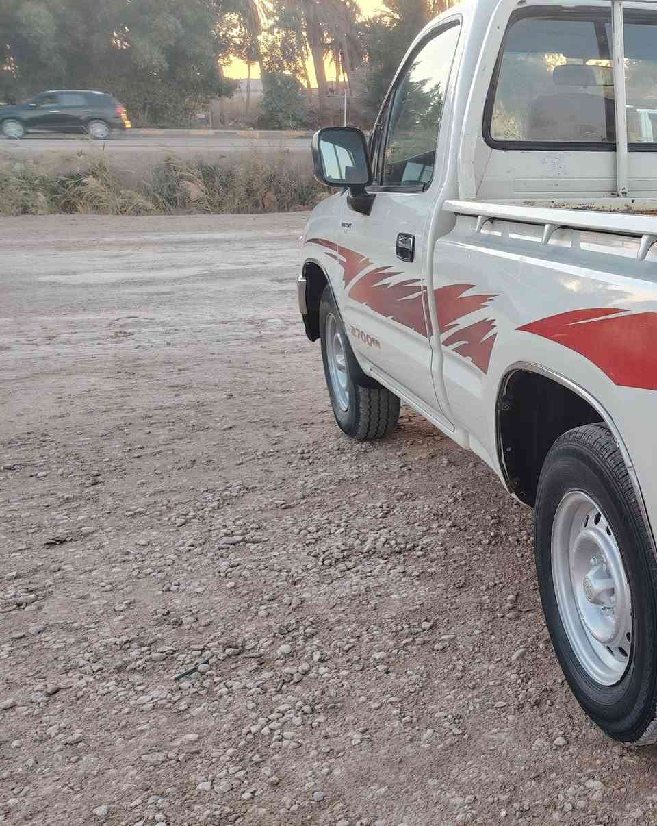 السلام عليكم للبيع بيكم موديل 2004 سنويه 2029بسمي سياره مكفوله كفاله عامه سياره مكفوله كير شاصي  محرك حداديه تخم تاير جديد كهربايات كله شغاله تبريد شغال سياره جديده السعر 118 المكان الديوانية تصال على رقم ***********
