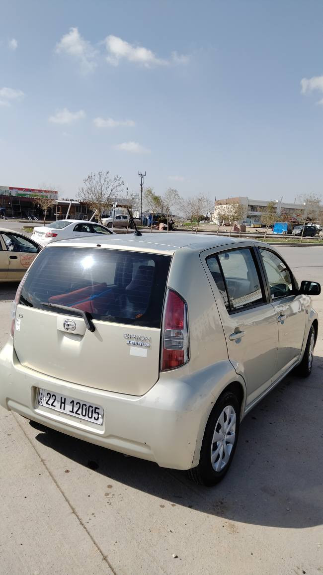 داهاتسو سیرون 2008 مەکینە گەورە
 گێڕ عادی، گێڕو مەکینە بێ عەیب هەزەی تا مانگی 5 سەنەوی نوێیە تا 2030. پارچەو نیوی سبوغە بێ داخلی، سەقف و بۆنیتی کاڵبونەوەی هەیە. سعر 57 وەرەقەو معامەلە.
ڕەقەم:*********** هەولێر. أربيل, العراق
