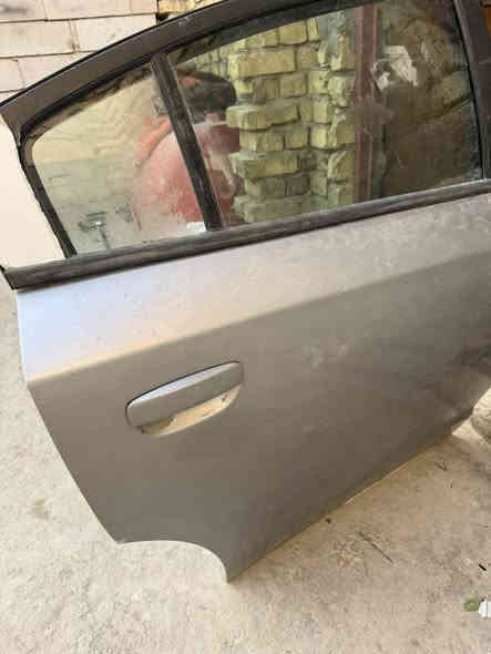 غراض جارجر موديل 16 واحدة من الباب كاملةبس بيه صبغ واحدة ما بيه طخه الدعامية بلادية عنوان نجف ***********
