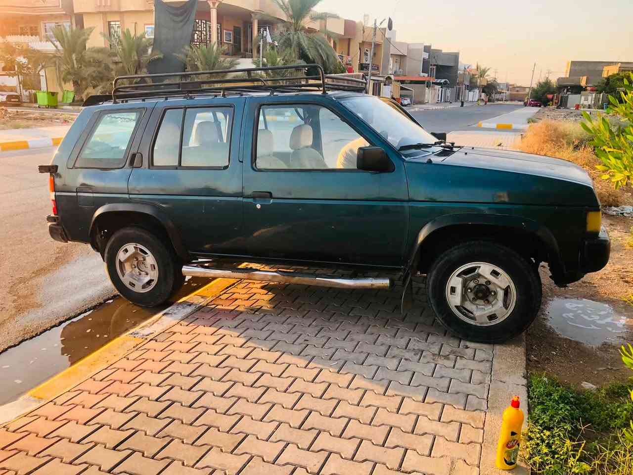 السلام عليكم
نيسان بافندر  94 
مكينه يابانيه حديثه فور اس كير اوتماتيك 
صبغ بلاد تخم تاير جديد صدر جديد 
رقم بغداد بأسمي
واسط / الصويره ‬
***********

