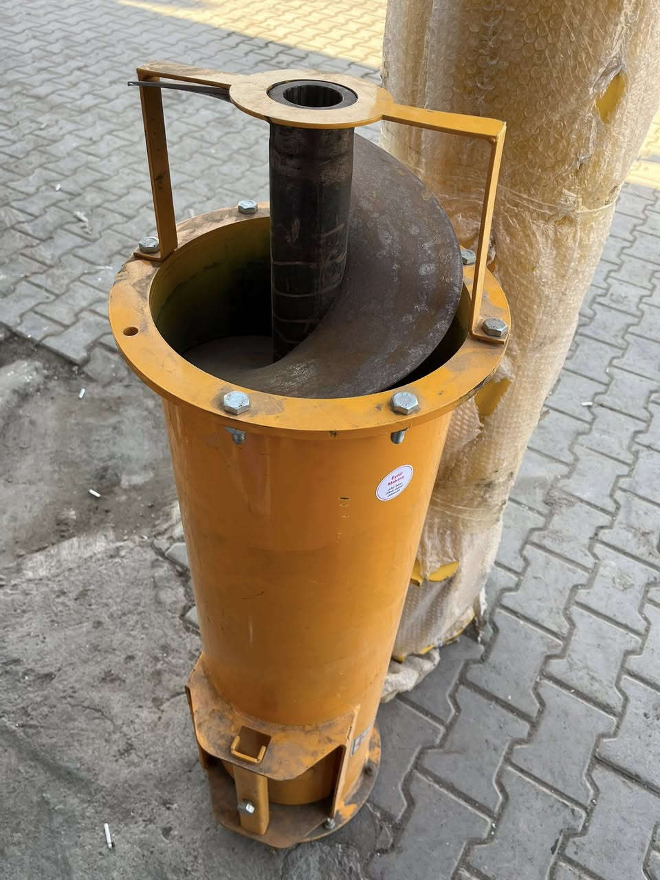 يعلن محلات المستقبل عن وصول برينه متر و مترين تركي الثقيل نوعيه ممتازه من شركه Eylul Makina  التركيه 
مستورد خصيصاً إلى محلات المستقبل 
اسعار تنافسيه 
عنوانه باب الشيخ مقابل المركز 
توصيل كل محافظات العراق 🇮🇶🚛
للاستفسار اتصال ***********-***********
او على واتساب *********** -***********
كميات موجوده خير من الله
