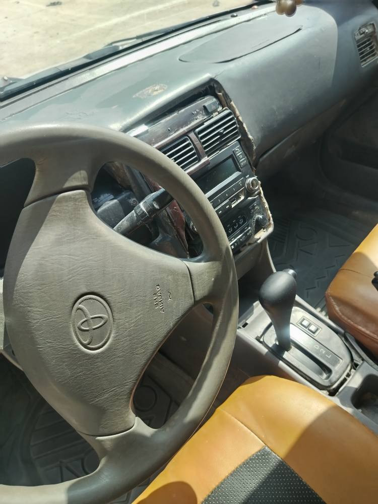 كرونا ٢٠٠٦ بسمي سنويا لغايه ٢٠٣٠ شهر ٩والهزه جديده تبريد ثلج طخم تاير جديد باتري ترايك بيهه شلعه مال سباق للموصل السعر ٤٥ والرقم مميز اربع أرقام  *********** او *********** رجاء الاتصال من ٤ العصر وفوك السياره بالبصره الزبير جاهزه البصرة, العراق
