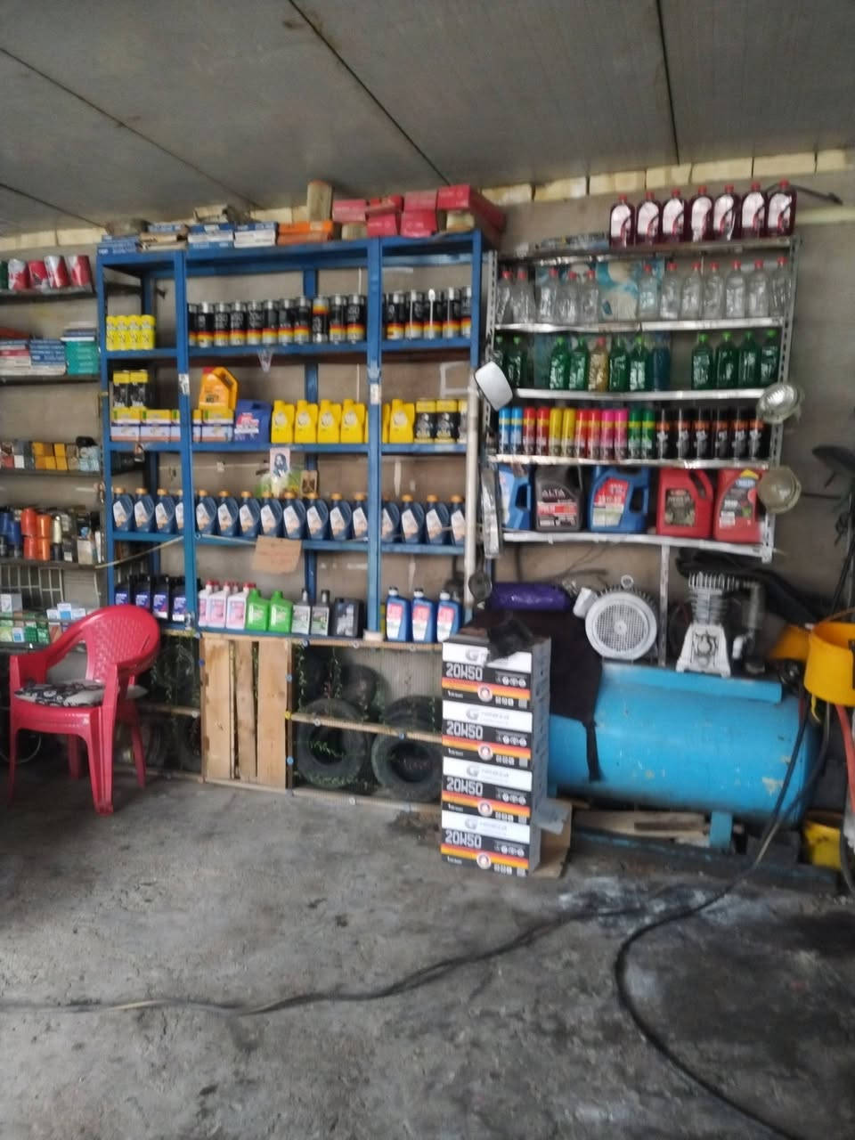 سلام عليكم محطة غسل  دهن وبنجر البيع شغلهة زين الاستفسار ***********
