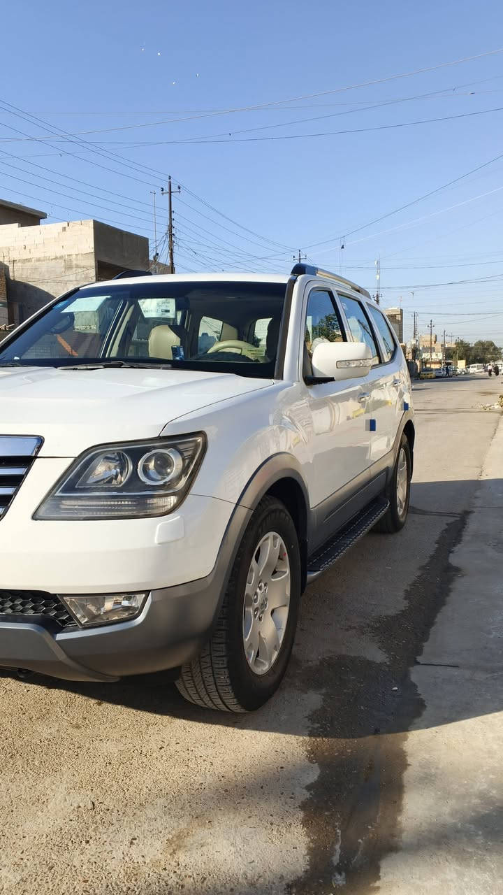 السلام عليكم
كيه موهافي موديل 2013 
رقم بغداد انكليزي مشروع وطني 
بسمي ثاني يوم احولك
فول مواصفات اللاخير
ماشيه 188 الف
مكفوله كفاله عامه 
بس بيه صبغ دعاميه اماميه
رقمي ***********
