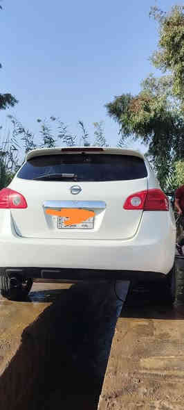 نيسان روج للبيع 2010 للتفاصيل تصل عله الرقم *********** السعر ٧٥ وبيه مجال
